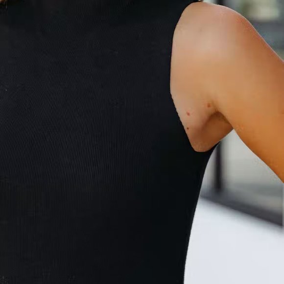 HUNTER SLEEVELESS MOCK NECK KNIT BODYSUIT - BLACK - Picture 8 of 8